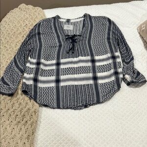 Rails-Women's Blue and White Patterned Top